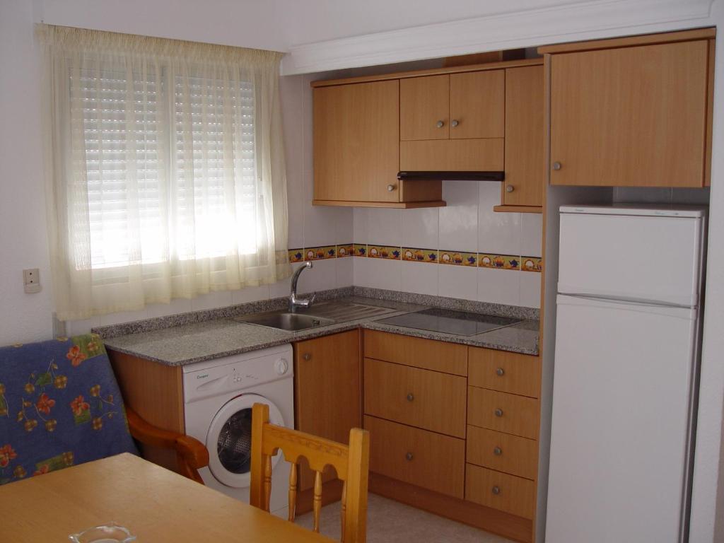 Apartamentos Parada Oropesa del Mar Bilik gambar